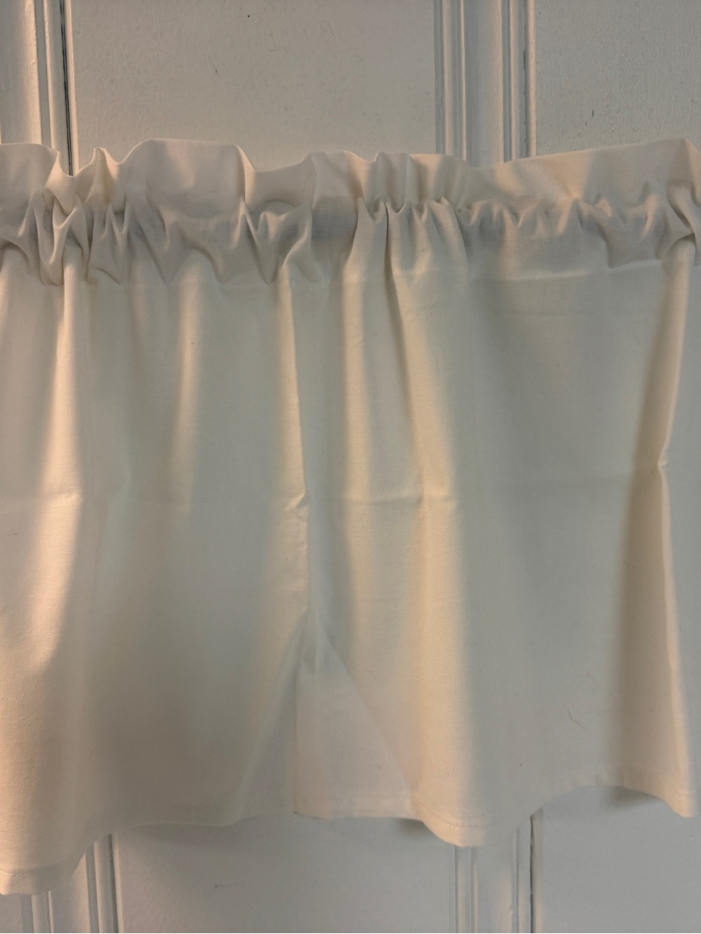 White window valance curtain